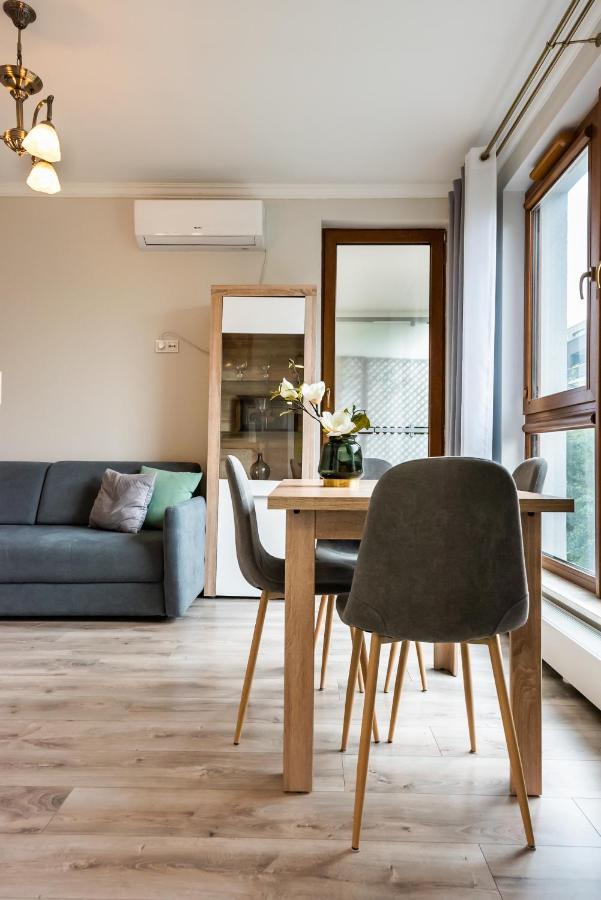Prestige Verdant Apartment Βαρσοβία Εξωτερικό φωτογραφία